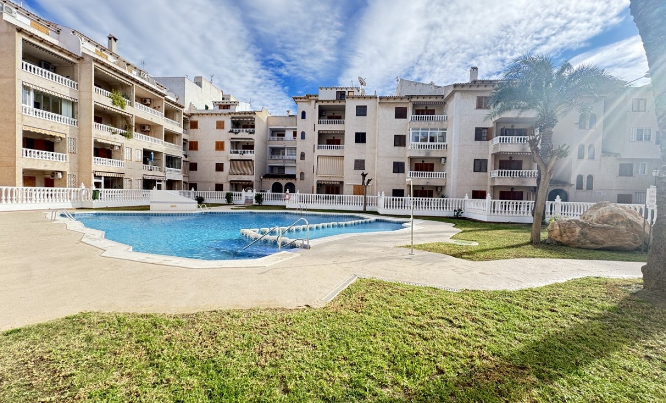 Sale - Apartment - Torrevieja - torrevieja