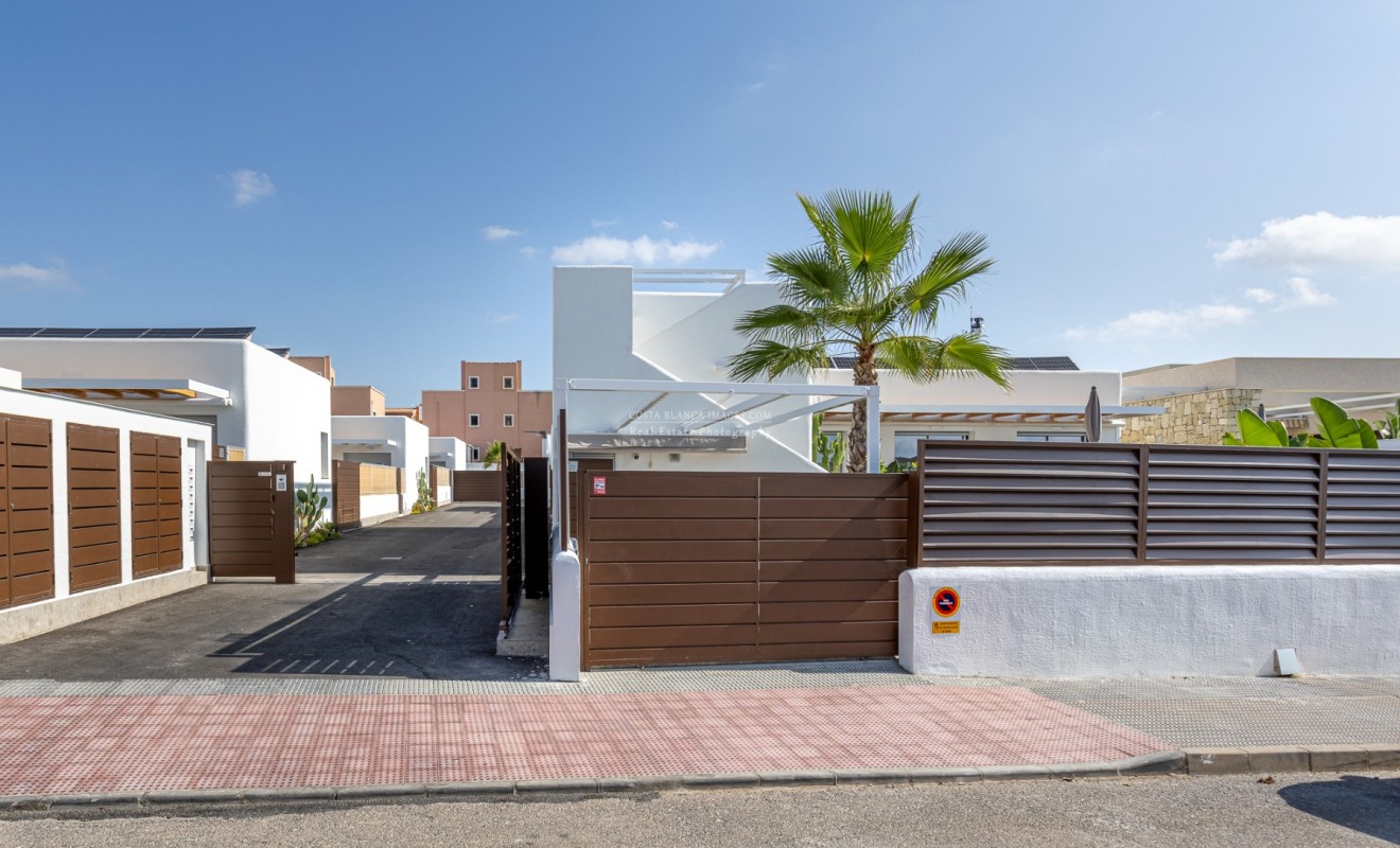 Wederverkoop - House - Detached Villa - Los Montesinos - Los Montesinos - Urb. La Herrada