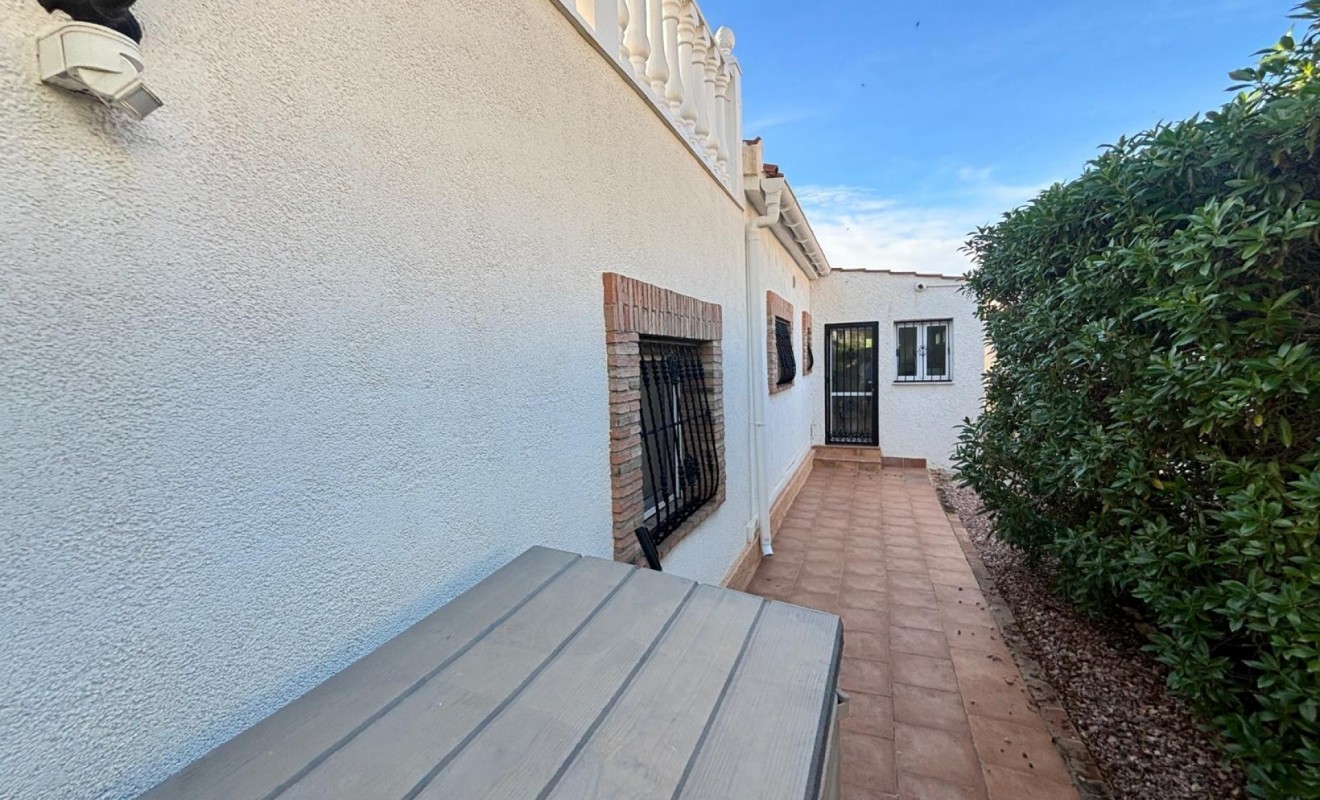 Wederverkoop - Detached House / Villa - Ciudad Quesada - CENTRO