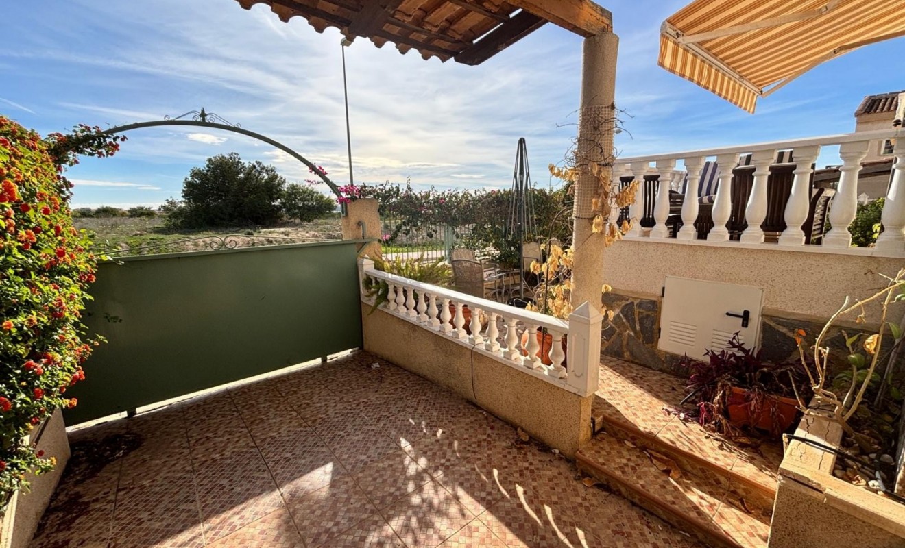 Revente - Detached House / Villa - Ciudad Quesada