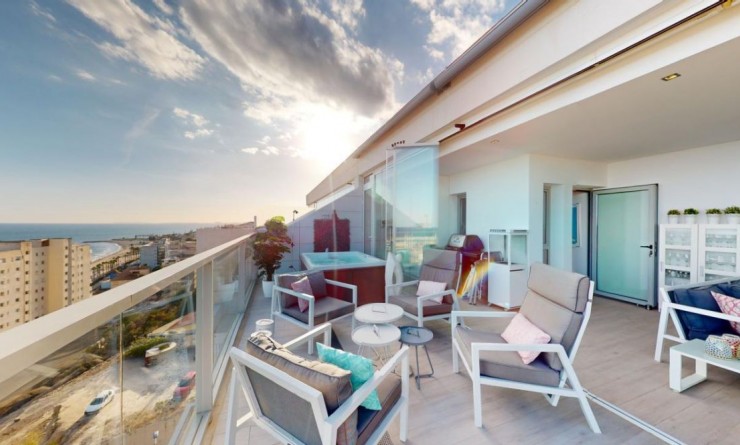 Sale - Apartment - Villajoyosa