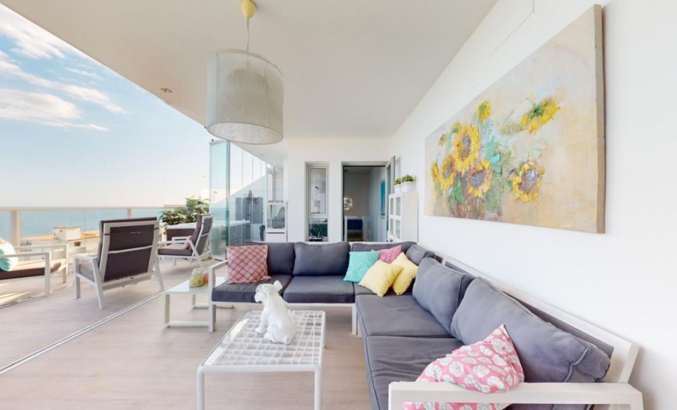 Sale - Apartment - Villajoyosa