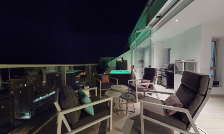 Sale - Apartment - Villajoyosa