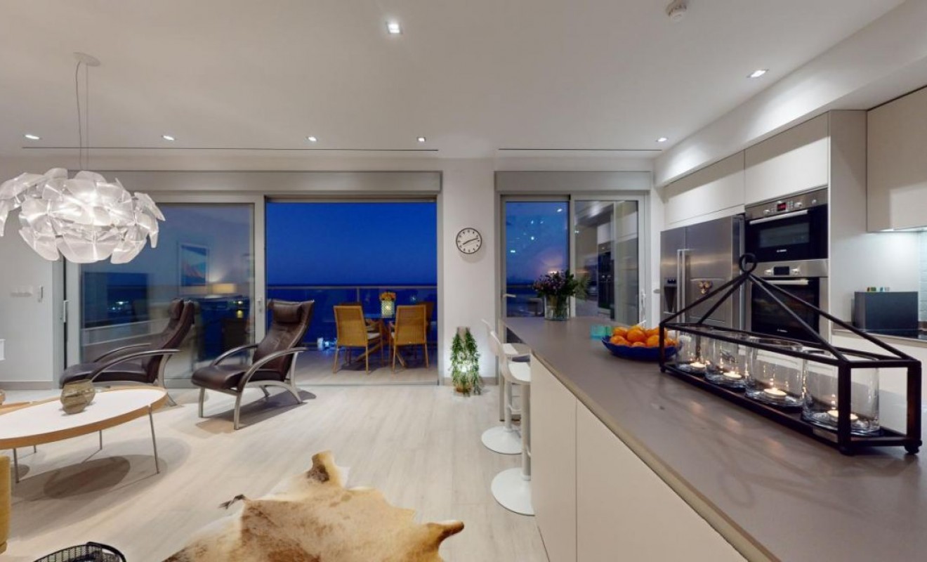 Sale - Apartment - Villajoyosa