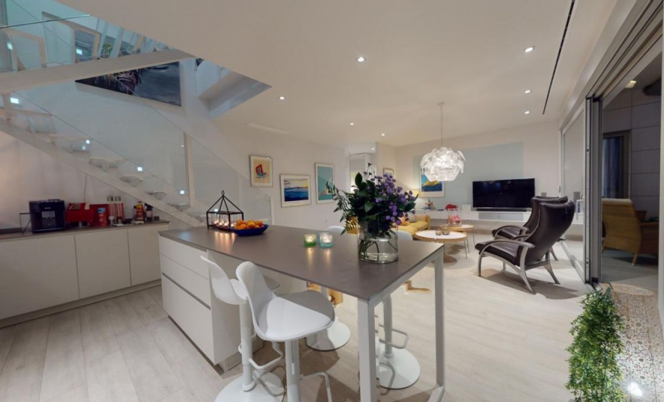 Sale - Apartment - Villajoyosa