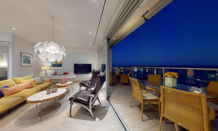 Sale - Apartment - Villajoyosa