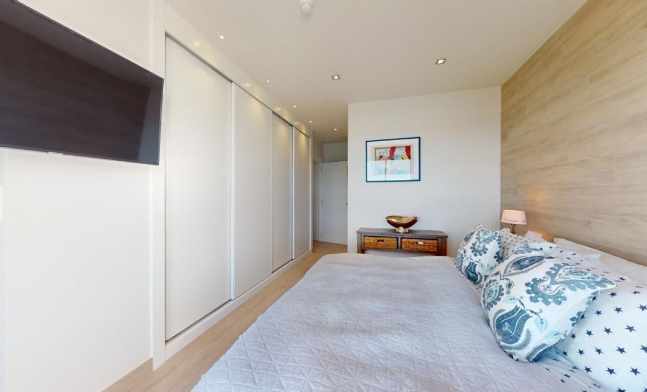 Sale - Apartment - Villajoyosa