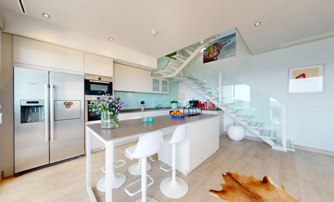 Sale - Apartment - Villajoyosa