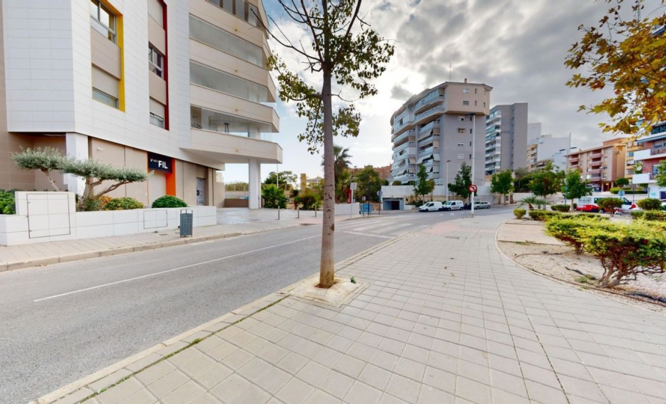 Sale - Apartment - Villajoyosa