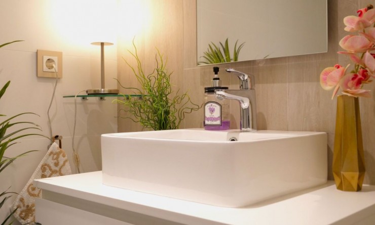 Sale - Apartment - Villajoyosa