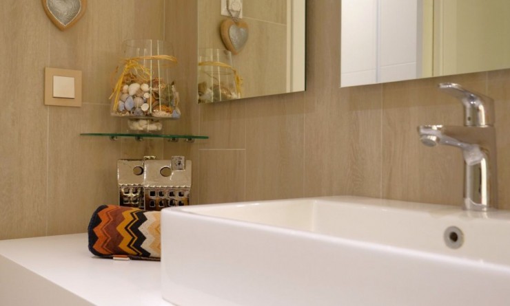 Sale - Apartment - Villajoyosa