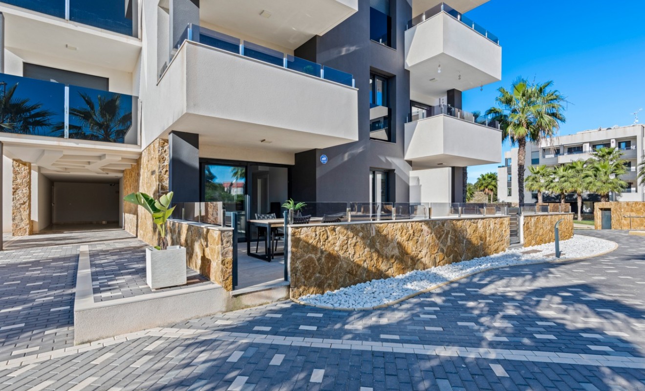 Sale - Apartment - Ground Floor - Orihuela Costa - Los Altos