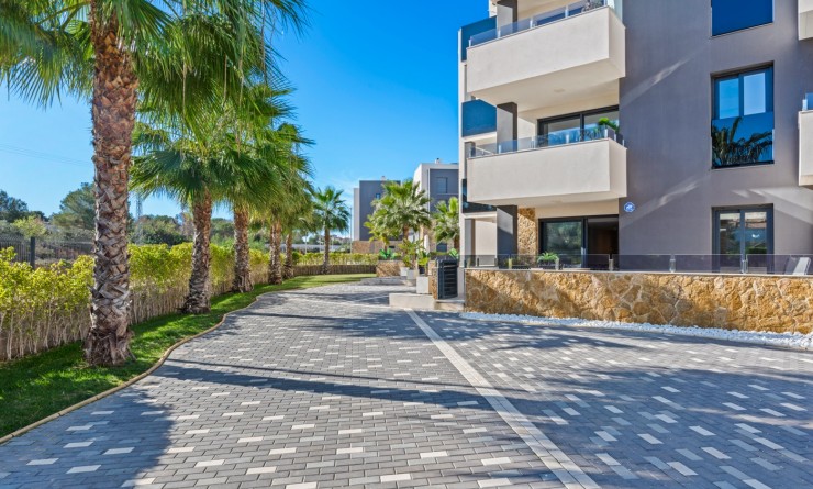 Sale - Apartment - Ground Floor - Orihuela Costa - Los Altos