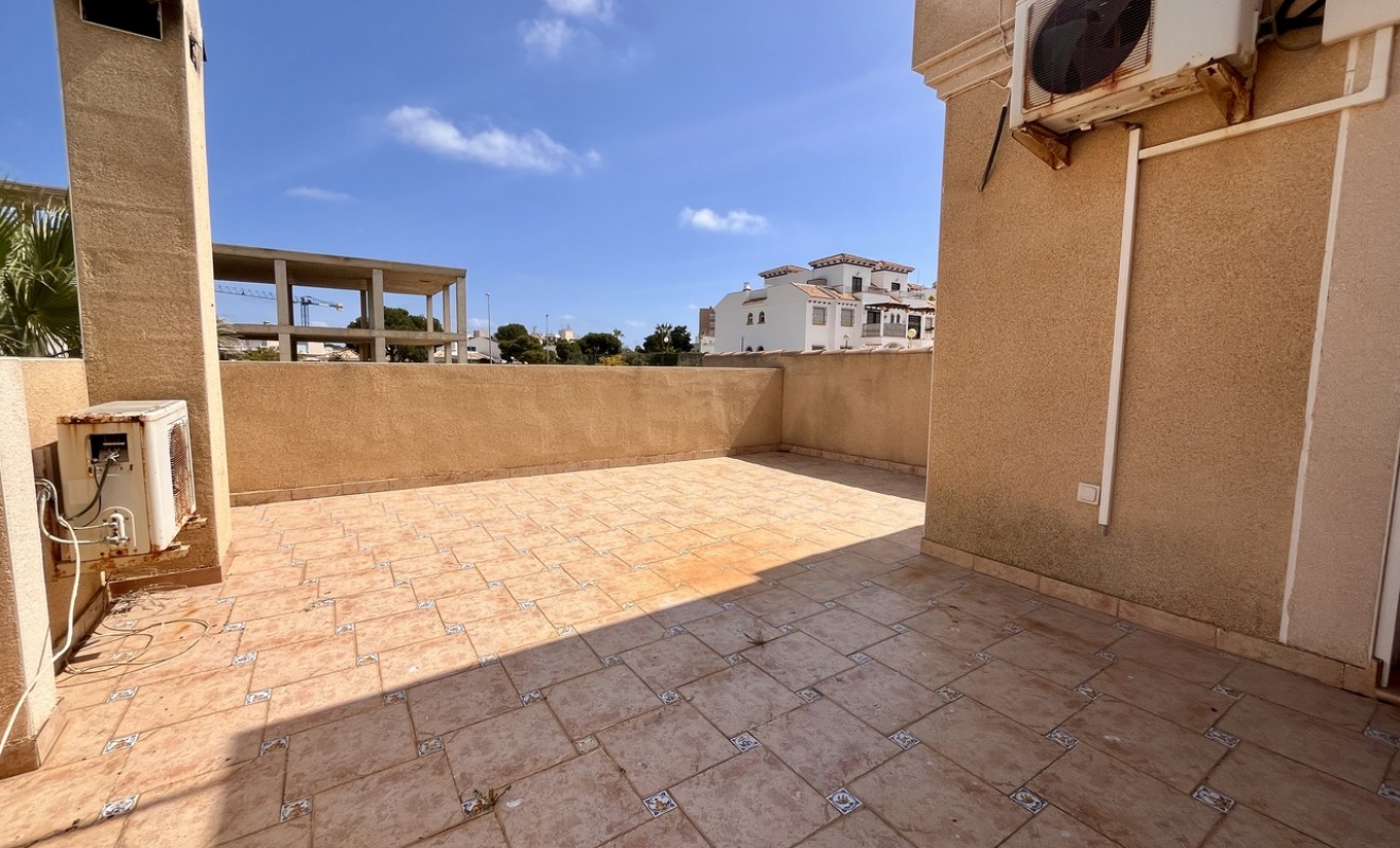 Sale - Villa - La Zenia