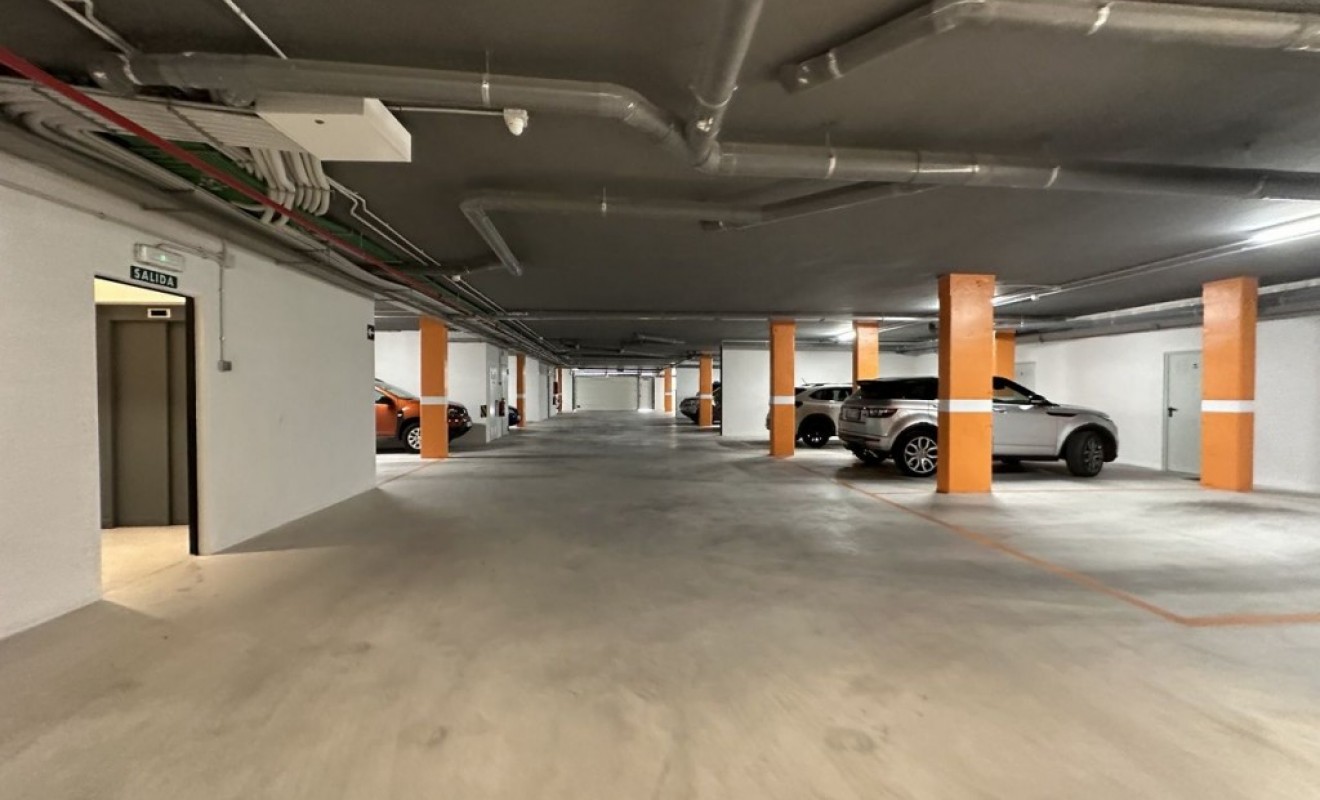 Sale - Apartment - Las Colinas Golf