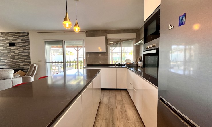 Revente - Country house - Alcantarilla