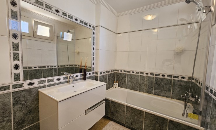 Wederverkoop - Villa - Dehesa de Campoamor