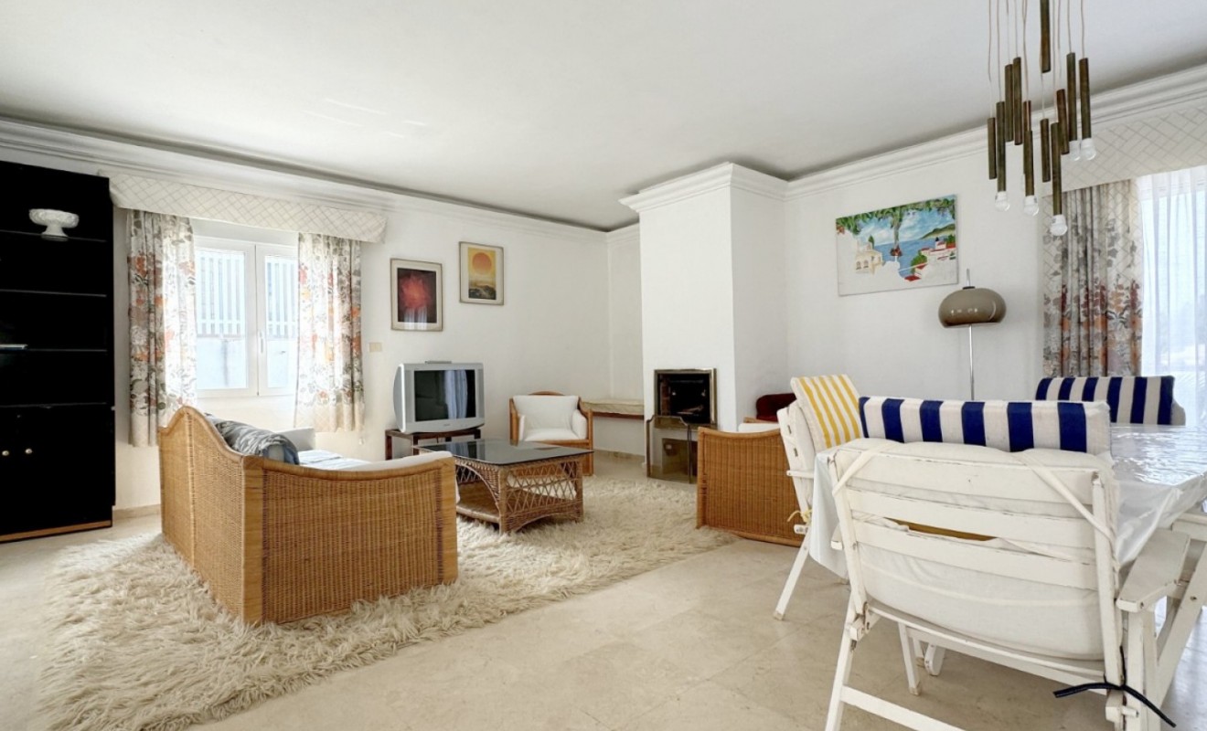 Sale - Detached villa - Orihuela Costa - La Zenia