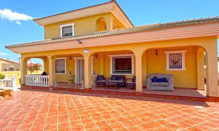 Revente - Detached villa - Torrevieja - Los Balcones - Los Altos del Edén