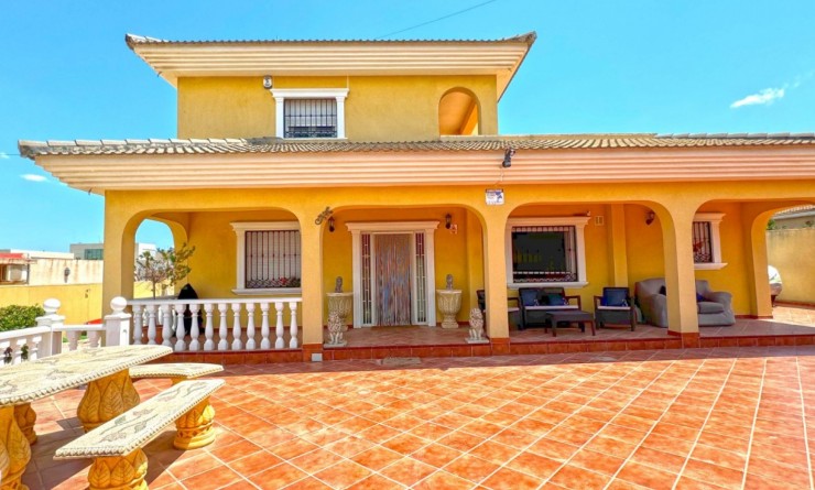 Revente - Detached villa - Torrevieja - Los Balcones - Los Altos del Edén