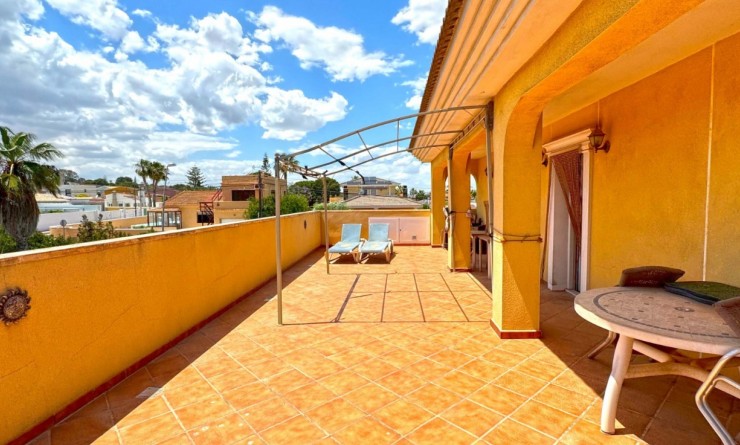 Revente - Detached villa - Torrevieja - Los Balcones - Los Altos del Edén