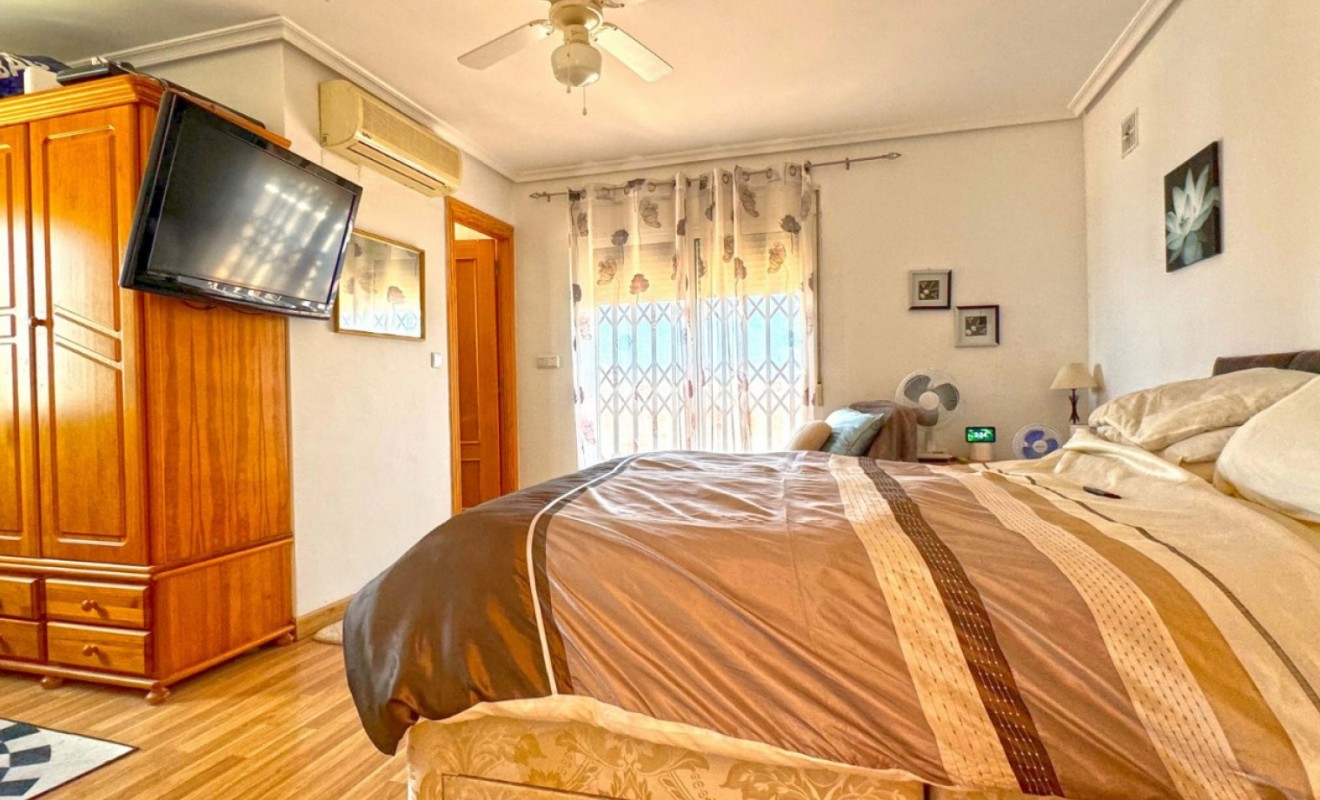 Revente - Detached villa - Torrevieja - Los Balcones - Los Altos del Edén