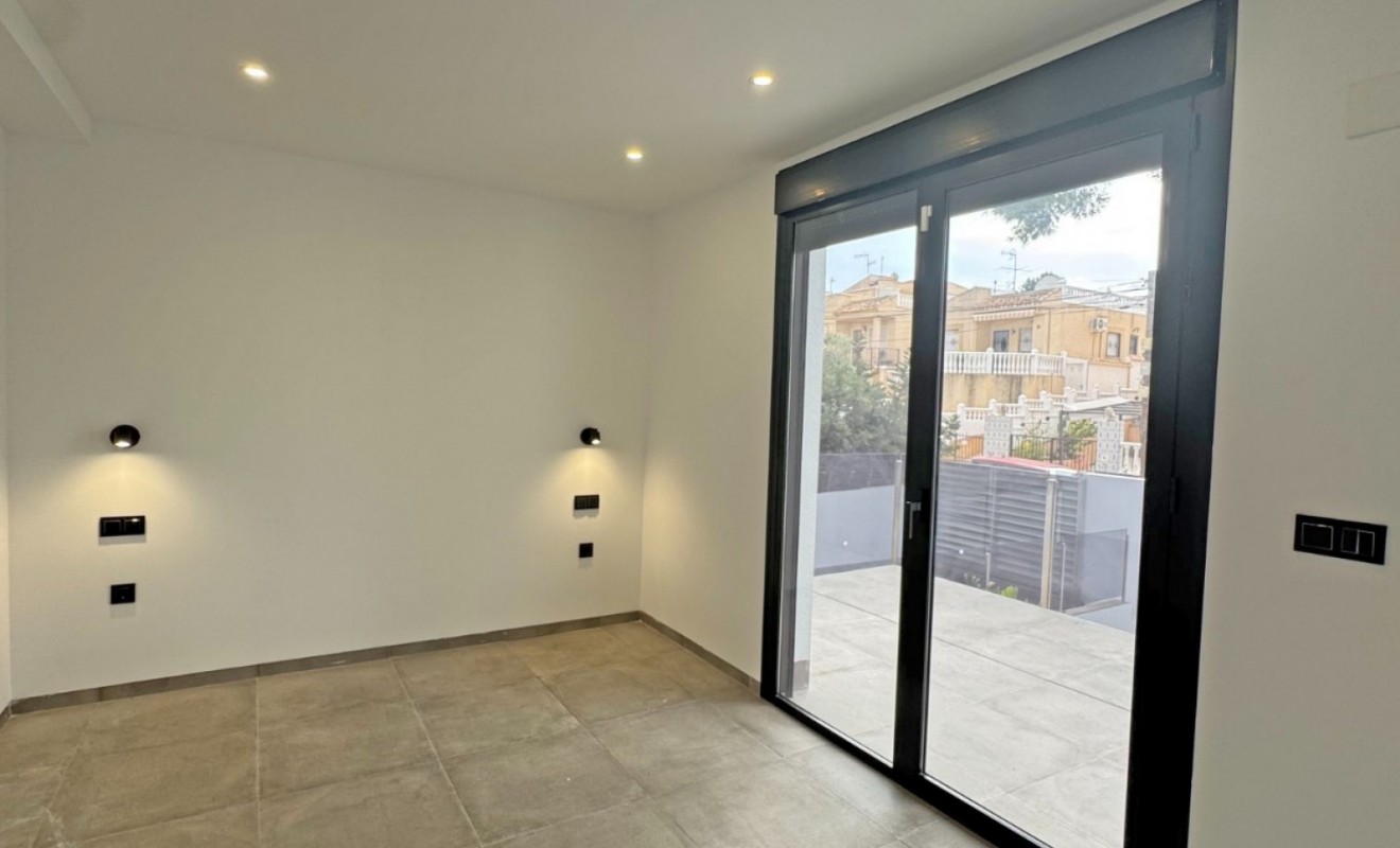 Sale - Detached villa - Torrevieja - Los Balcones - Los Altos del Edén