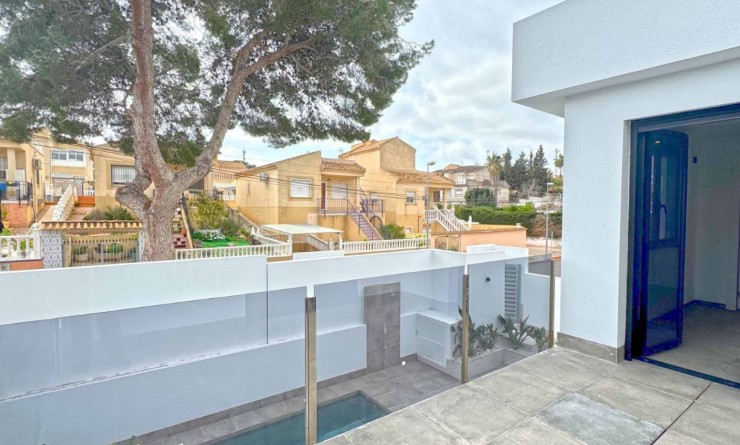 Sale - Detached villa - Torrevieja - Los Balcones - Los Altos del Edén
