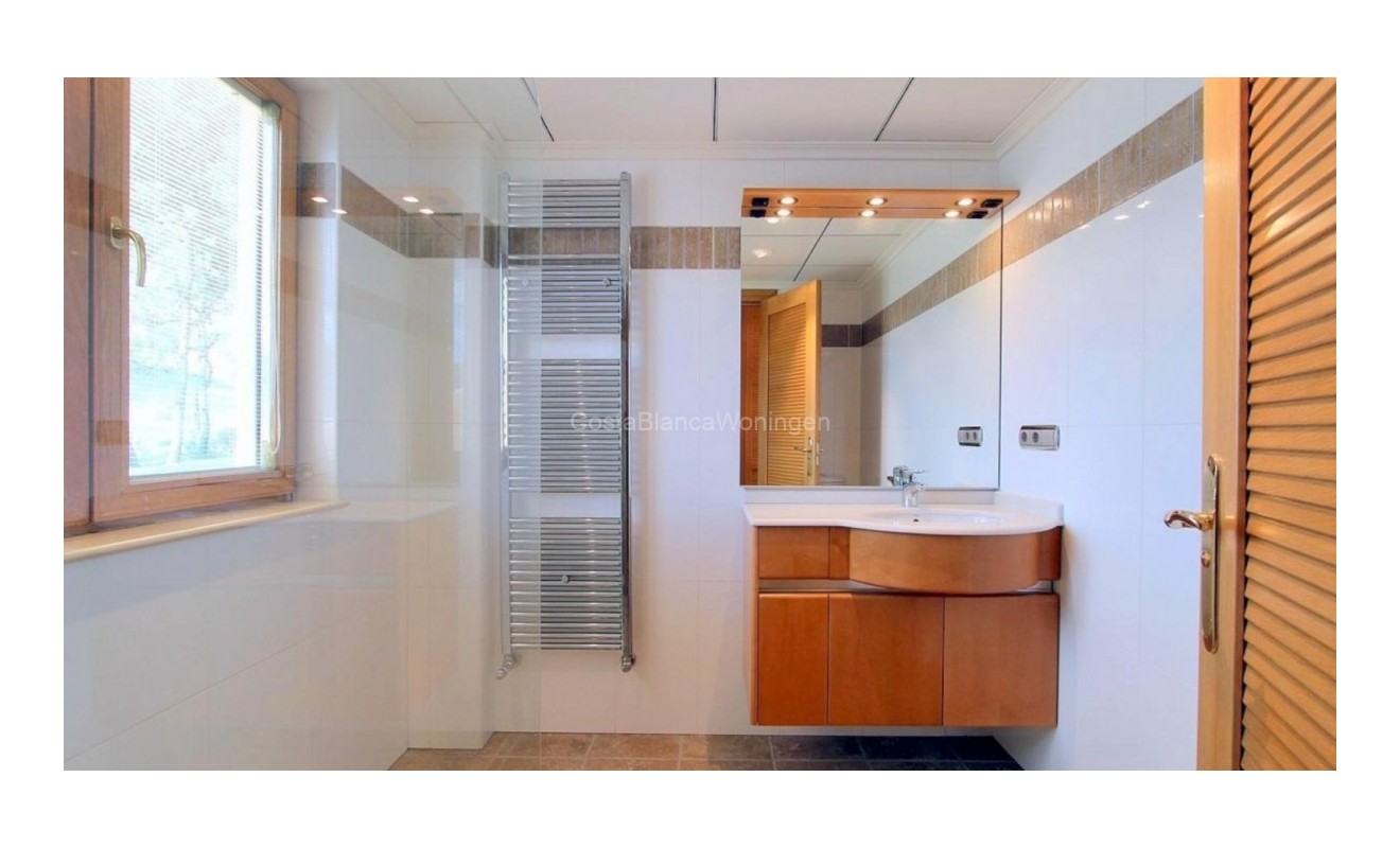 Sale - Villa - Penàguila