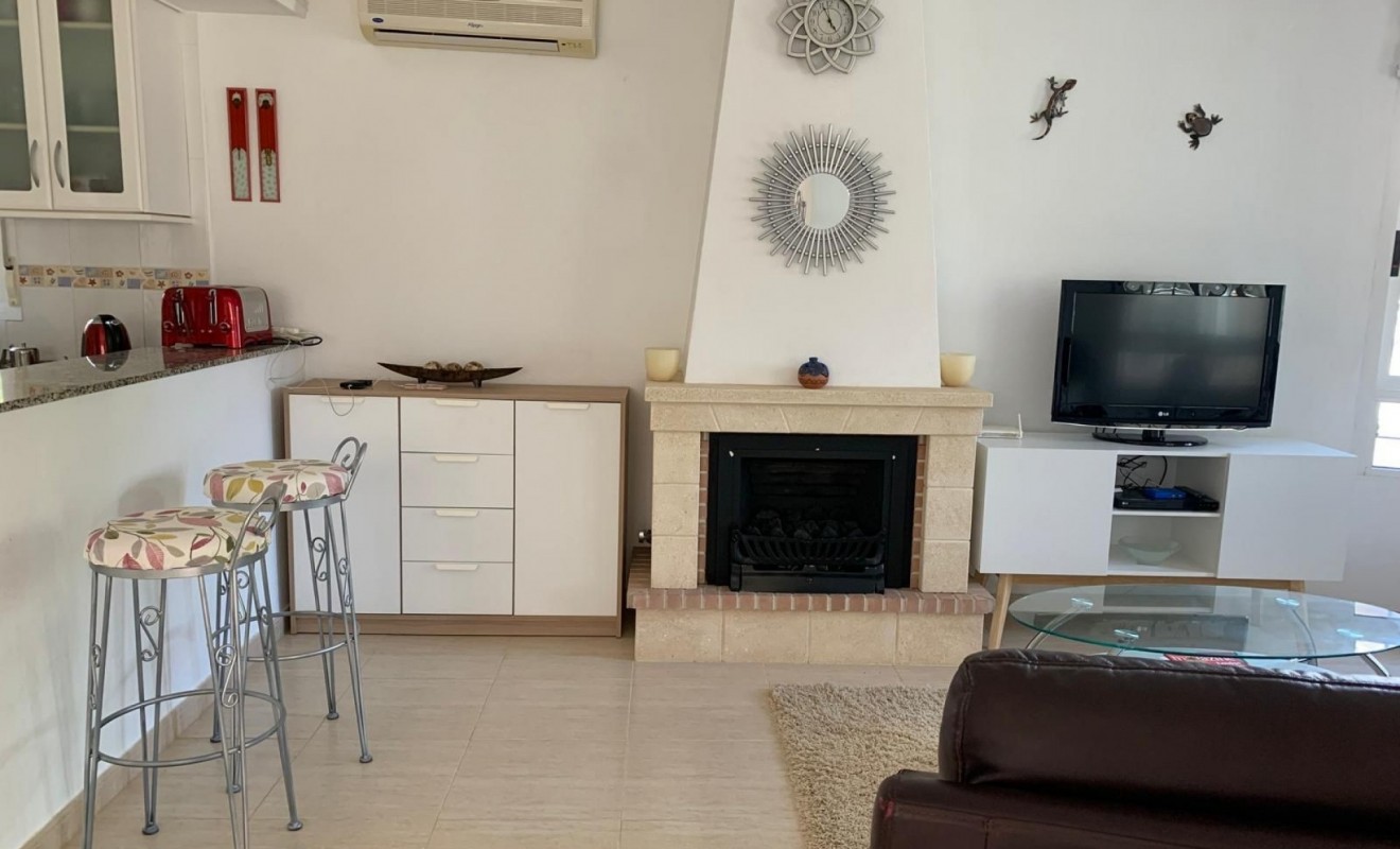 Sale - Detached House / Villa - Guardamar del Segura - Guardamar - El Raso