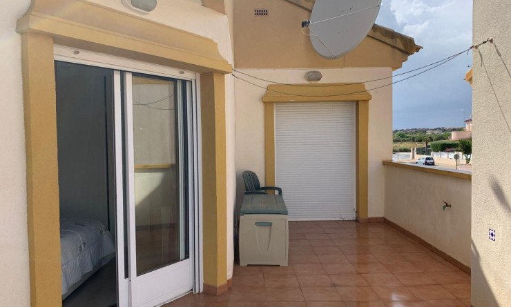 Sale - Detached House / Villa - Guardamar del Segura - Guardamar - El Raso