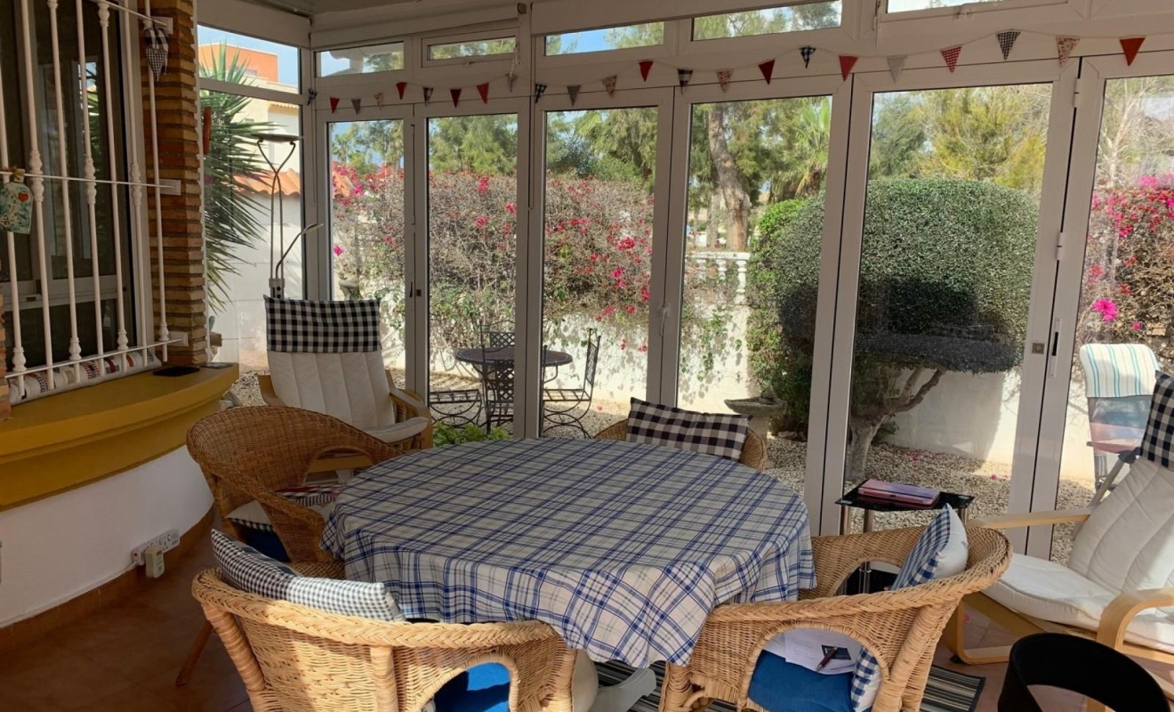 Sale - Detached House / Villa - Guardamar del Segura - Guardamar - El Raso