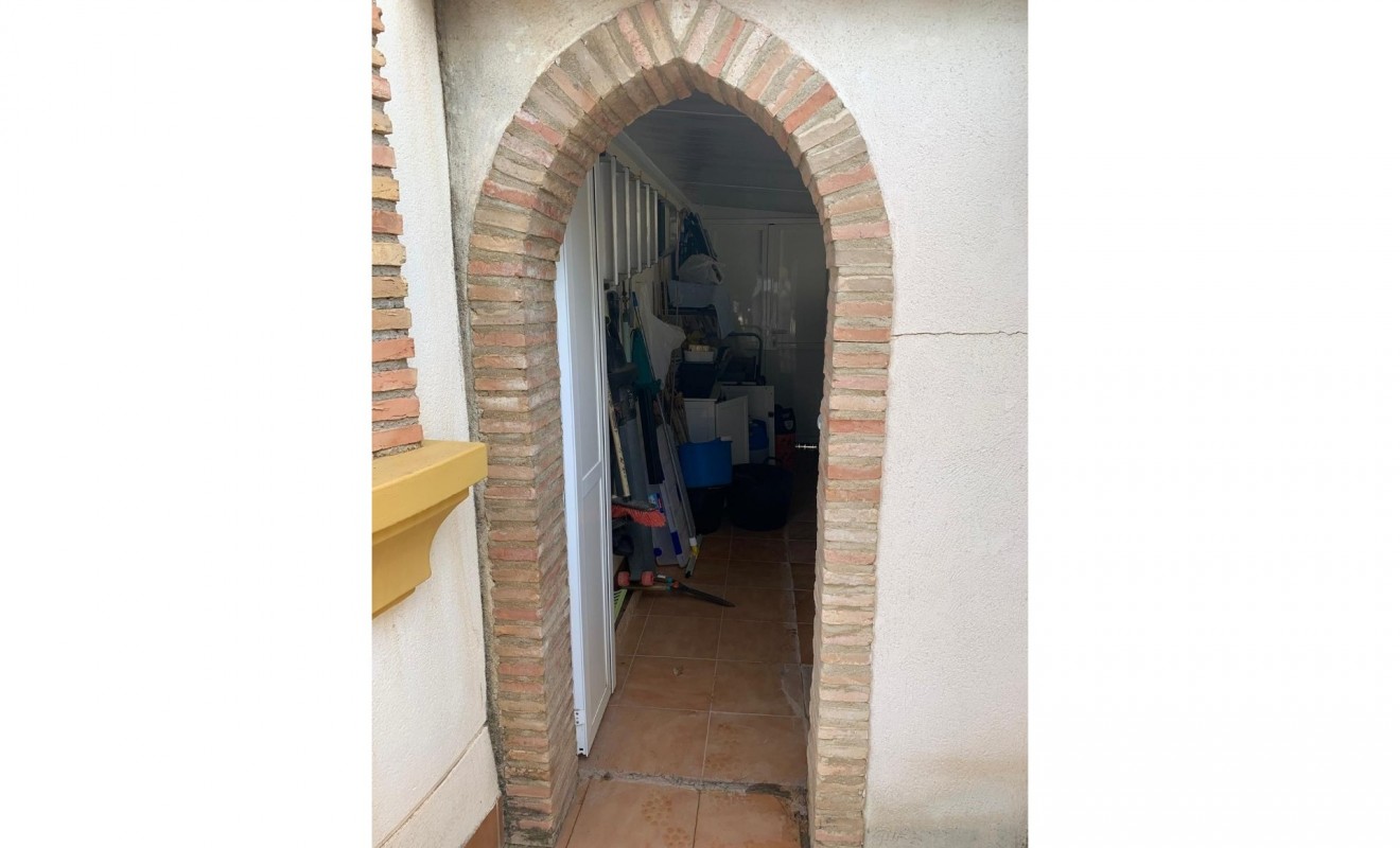 Sale - Detached House / Villa - Guardamar del Segura - Guardamar - El Raso