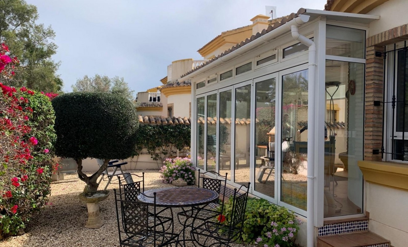 Sale - Detached House / Villa - Guardamar del Segura - Guardamar - El Raso