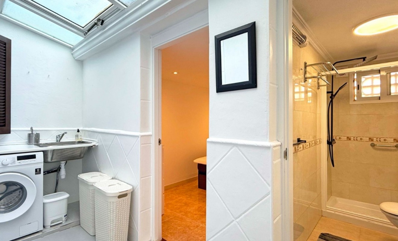 Sale - Bungalow - Torrevieja - Torrelamata - La Mata