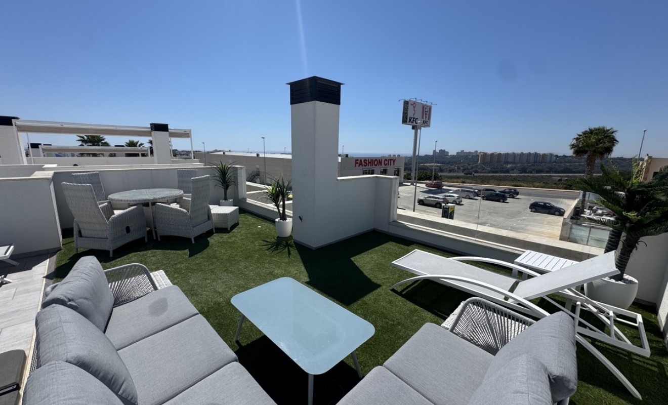 Sale - Villa - Lomas de Cabo Roig