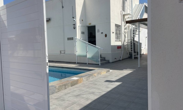 Wederverkoop - Villa - Torrevieja - San Luis