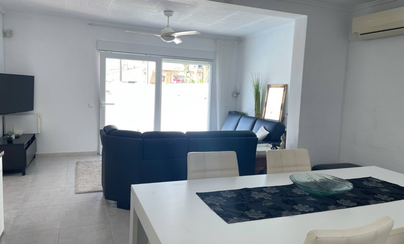 Wederverkoop - Villa - Torrevieja - San Luis