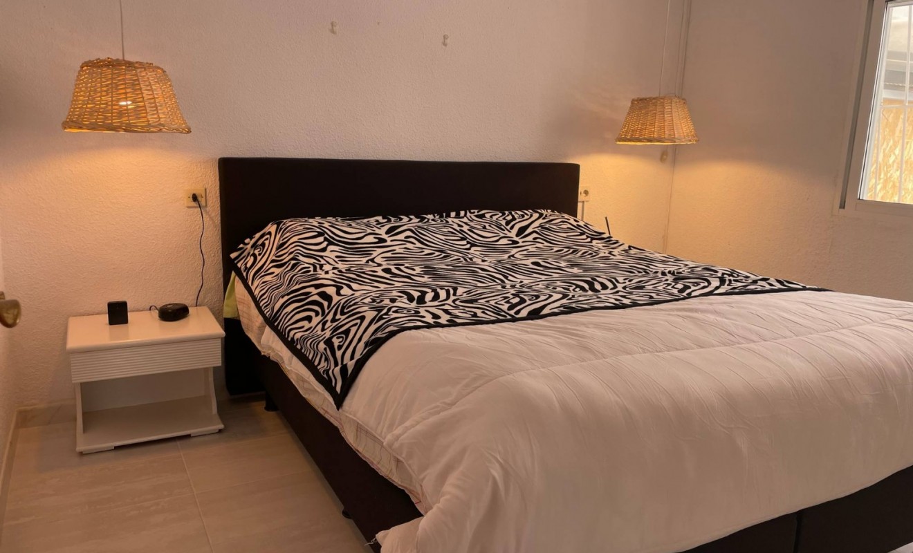 Wederverkoop - Villa - Torrevieja - San Luis