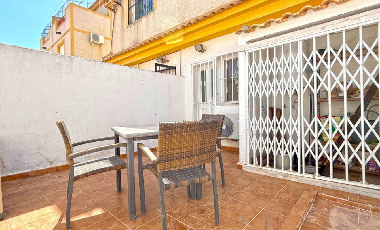 Sale - Semi Detached Villa - Orihuela Costa - Los Altos