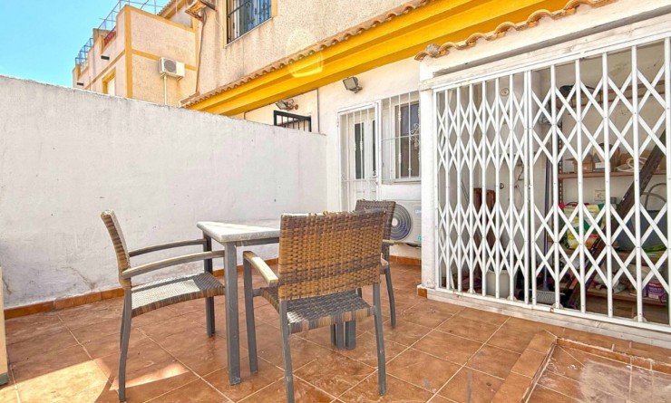 Sale - Semi Detached Villa - Orihuela Costa - Los Altos