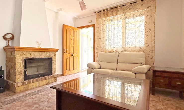 Sale - Semi Detached Villa - Orihuela Costa - Los Altos