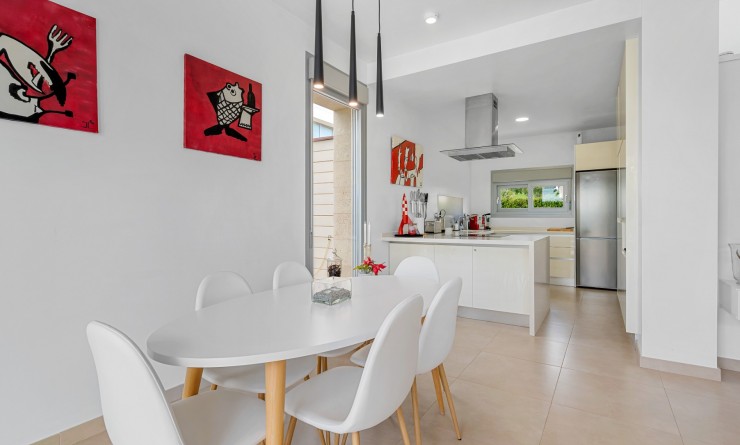 Sale - Villa - Orihuela - Vistabella Golf