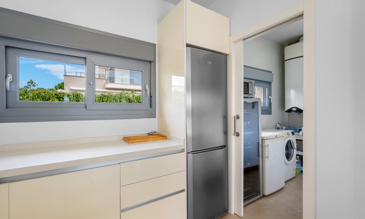 Sale - Villa - Orihuela - Vistabella Golf