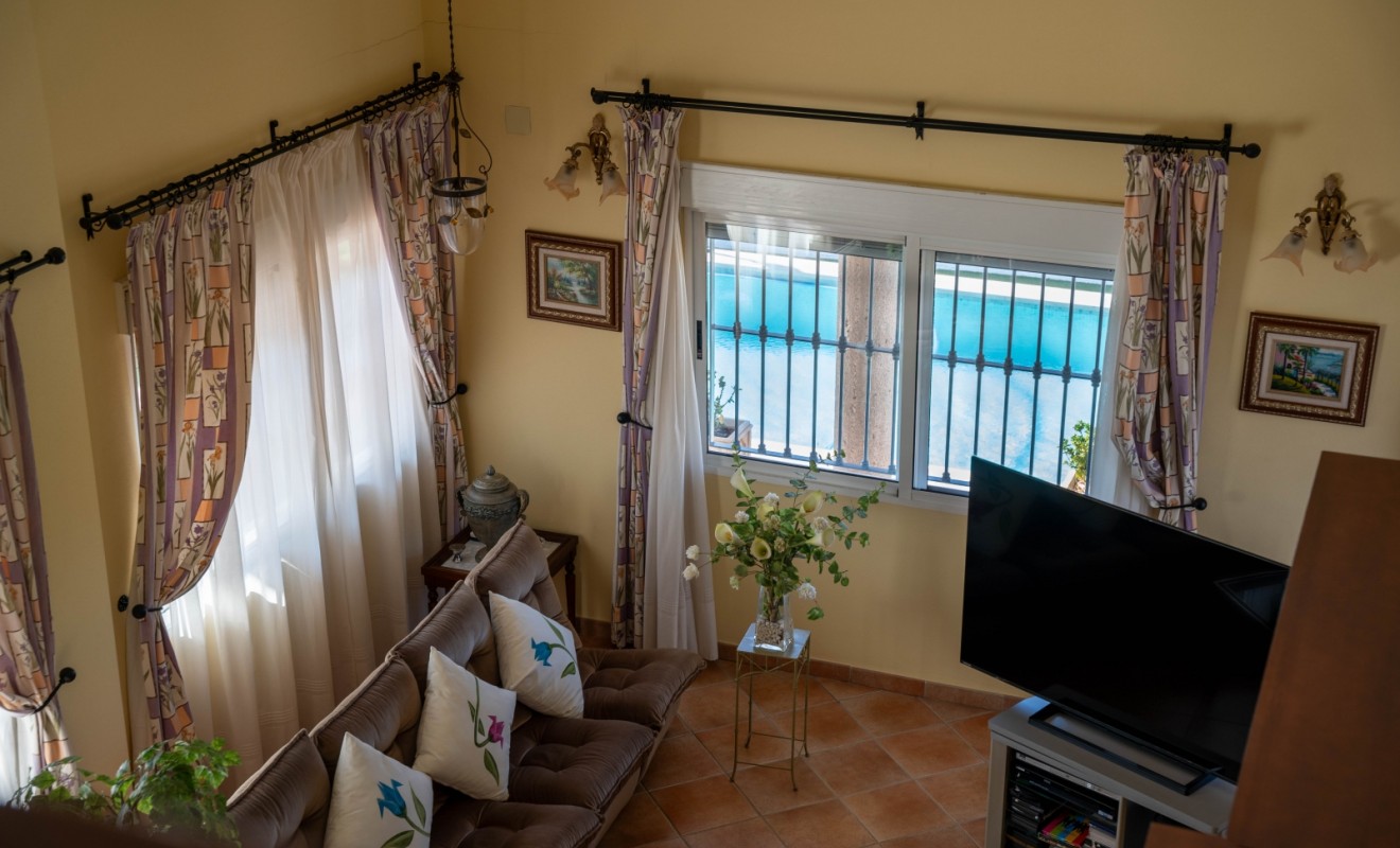 Wederverkoop - Finca - Orihuela