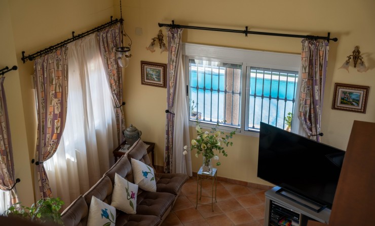 Wederverkoop - Finca - Orihuela