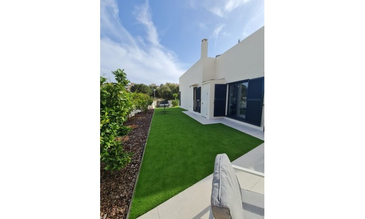 Sale - Villa - Orihuela - La Zenia