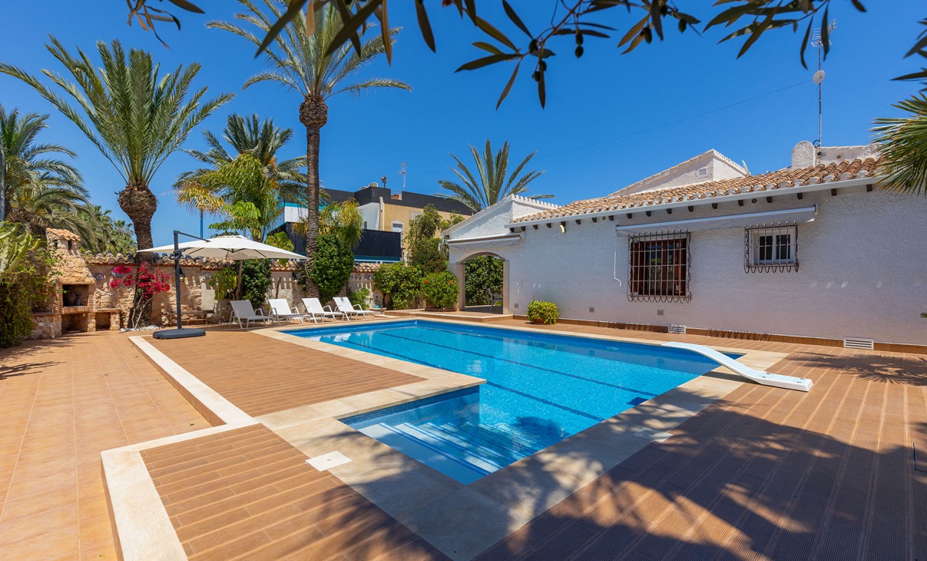 Wederverkoop - Villa - Orihuela - Orihuela Costa
