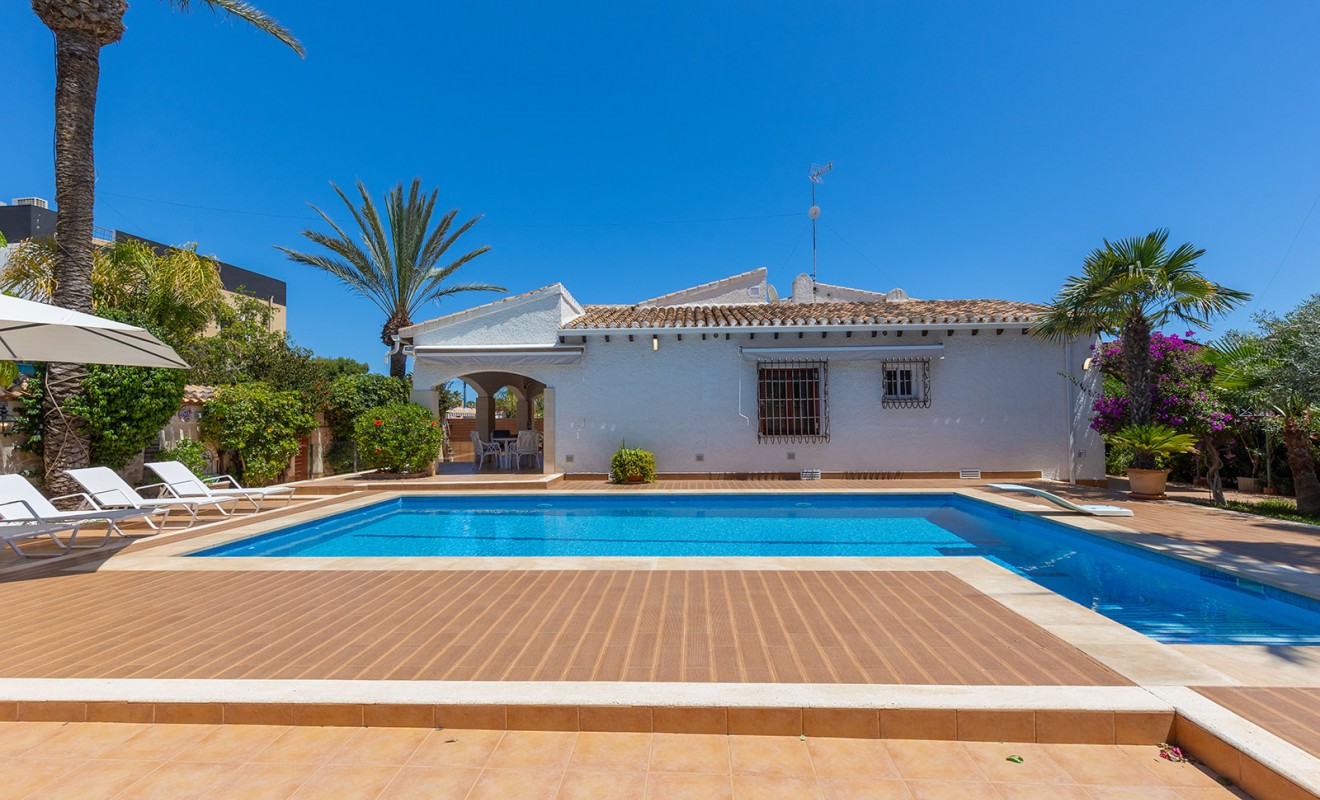 Wederverkoop - Villa - Orihuela - Orihuela Costa