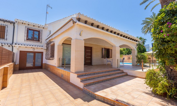 Wederverkoop - Villa - Orihuela - Orihuela Costa